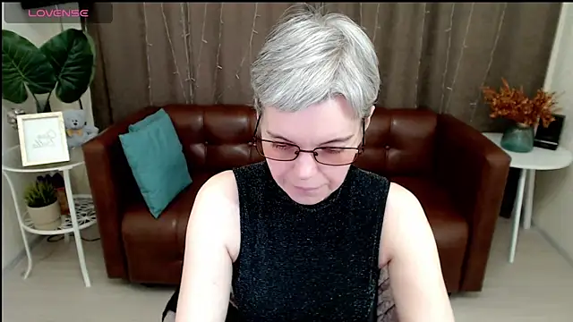 Snapshot of Cutie_Erikaa1 chatting on 01-21-25, 09:24 Cutie Erikaa1 online show from 01-21-25, 09:24