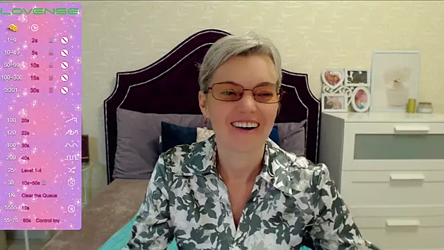 Snapshot of Cutie_Erikaa1 chatting on 02-10-25, 02:30 Cutie Erikaa1 online show from 02-10-25, 02:30