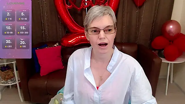 Snapshot of Cutie_Erikaa1 chatting on 02-13-25, 05:37 Cutie Erikaa1 online show from 02-13-25, 05:37