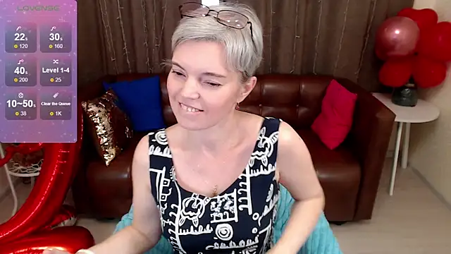 Snapshot of Cutie_Erikaa1 chatting on 02-15-25, 05:41 Cutie Erikaa1 online show from 02-15-25, 05:41