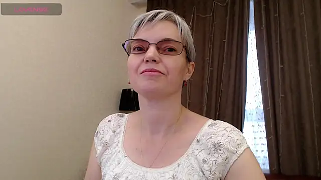 Snapshot of Cutie_Erikaa1 chatting on 03-02-25, 05:23 Cutie Erikaa1 online show from 03-02-25, 05:23