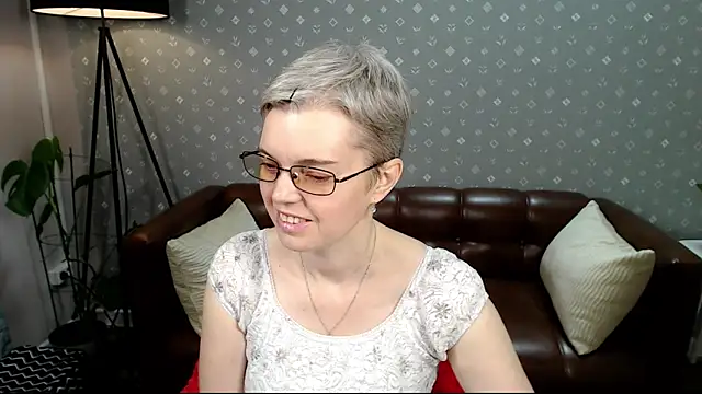 Snapshot of Cutie_Erikaa1 chatting on 09-19-25, 02:24 Cutie Erikaa1 online show from 09-19-25, 02:24