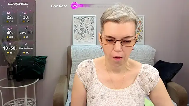 Snapshot of Cutie_Erikaa1 chatting on 11-23-25, 02:22 Cutie Erikaa1 online show from 11-23-25, 02:22