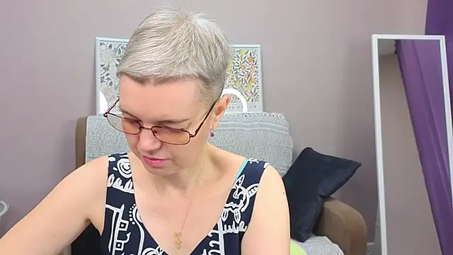 Snapshot of Cutie_Erikaa1 chatting on 11-30-25, 02:26 Cutie Erikaa1 online show from 11-30-25, 02:26