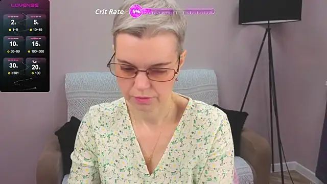 Snapshot of Cutie_Erikaa1 chatting on 12-21-25, 02:19 Cutie Erikaa1 online show from 12-21-25, 02:19