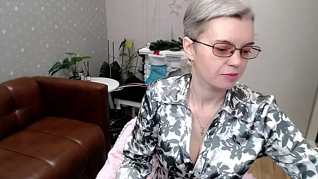 Snapshot of Cutie_Erikaa1 chatting on 01-16-26, 02:26 Cutie Erikaa1 online show from 01-16-26, 02:26