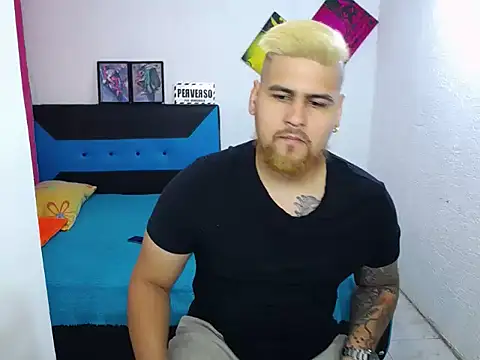 pitbullveryhot online show from 12-02-24, 09:56