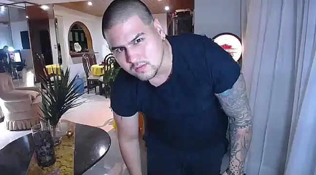 pitbullveryhot online show from 02-09-25, 08:00