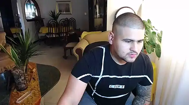 pitbullveryhot online show from 02-11-25, 09:03