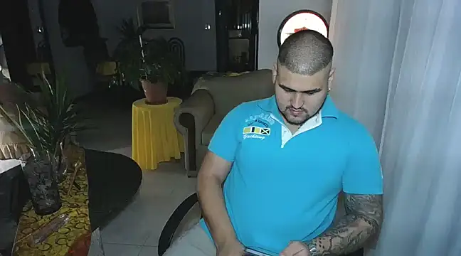 pitbullveryhot online show from 02-12-25, 05:15