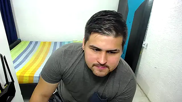 pitbullveryhot online show from 11-02-25, 11:51