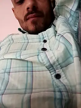 Snapshot of Gujrat_player chatting on 10-07-25, 03:14 Gujrat player online show from 10-07-25, 03:14