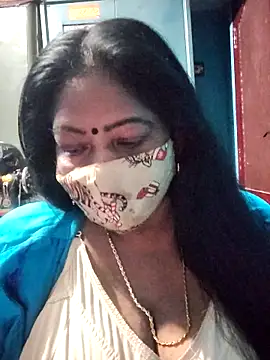 maniisha online show from 04-17-26, 04:32