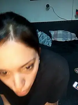 Snapshot of shishiii_11 chatting on 04-09-26, 03:17 shishiii 11 online show from 04-09-26, 03:17