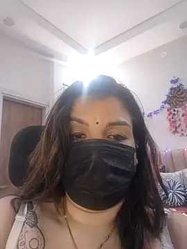 Snapshot of Archi-07 chatting on 11-21-25, 07:12 Archi-07 online show from 11-21-25, 07:12