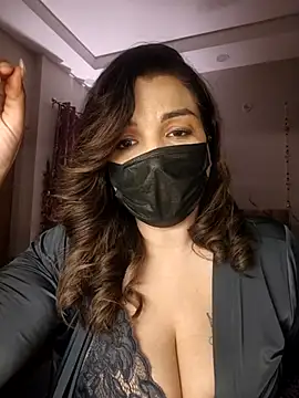 Snapshot of Archi-07 chatting on 12-02-25, 08:48 Archi-07 online show from 12-02-25, 08:48