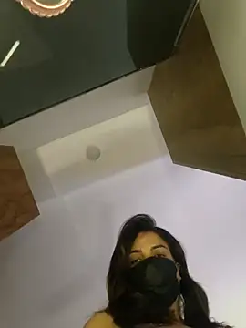 Snapshot of Archi-07 chatting on 12-14-25, 07:58 Archi-07 online show from 12-14-25, 07:58