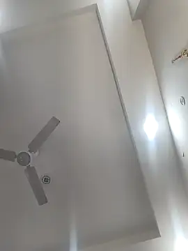 Snapshot of Archi-07 chatting on 12-17-25, 08:04 Archi-07 online show from 12-17-25, 08:04