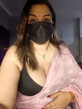 Snapshot of Archi-07 chatting on 01-06-26, 06:00 Archi-07 online show from 01-06-26, 06:00