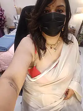 Snapshot of Archi-07 chatting on 02-14-26, 02:25 Archi-07 online show from 02-14-26, 02:25