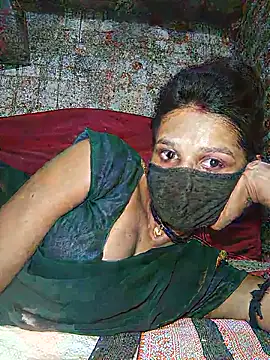 Hoty girl 143 online show from 06-04-26, 03:40