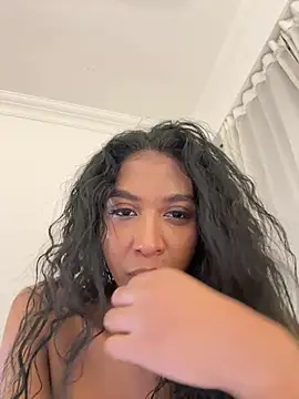 IamCrystal2 online show from 05-15-26, 11:56
