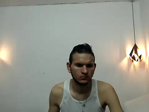 Snapshot of Latin_Boy24 chatting on 09-18-25, 05:26 Latin Boy24 online show from 09-18-25, 05:26