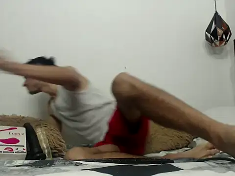 Snapshot of Latin_Boy24 chatting on 10-06-25, 03:53 Latin Boy24 online show from 10-06-25, 03:53