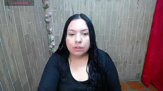 solyeria online show from 12-18-25, 03:56