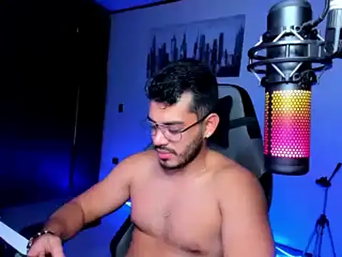 BrunoD31 online show from 12-22-24, 11:31