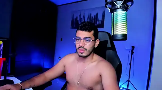 BrunoD31 online show from 02-11-25, 04:11