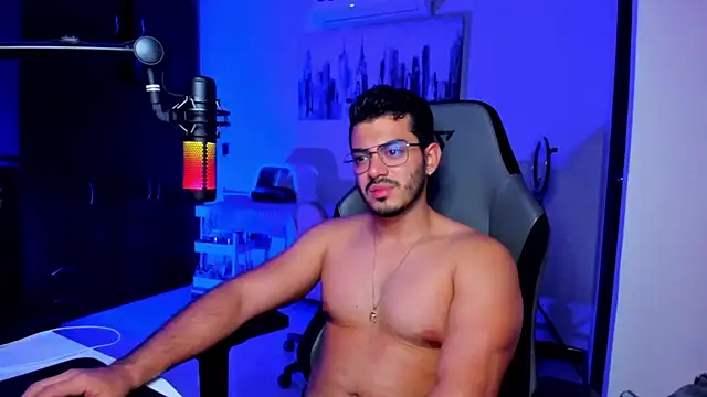 BrunoD31 online show from 11-03-25, 04:25