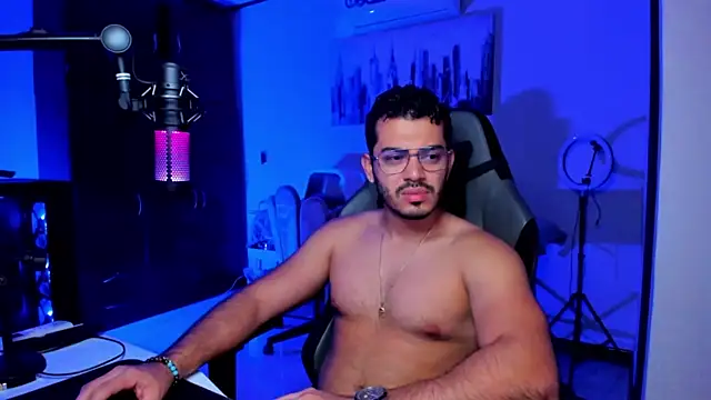 BrunoD31 online show from 11-18-25, 09:52