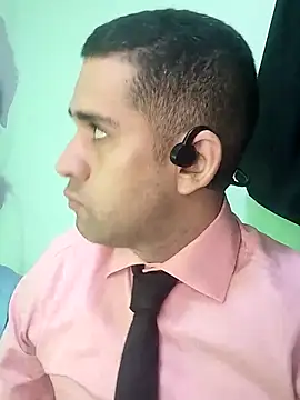 CRISTHIAN GREY01 online show from 01-30-25, 06:32