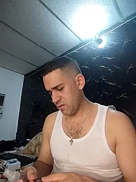 CRISTHIAN GREY01 online show from 01-17-26, 05:49