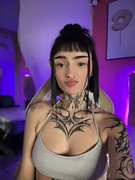 Annie LS online show from 10-08-25, 08:50