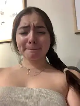 Snapshot of imlindapink chatting on 02-24-25, 04:15 imlindapink online show from 02-24-25, 04:15