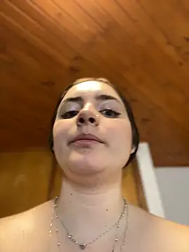 Snapshot of imlindapink chatting on 03-01-25, 01:11 imlindapink online show from 03-01-25, 01:11