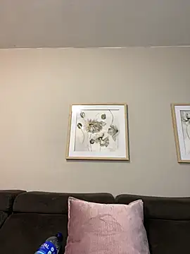 Snapshot of imlindapink chatting on 03-10-25, 04:46 imlindapink online show from 03-10-25, 04:46