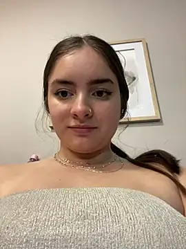 Snapshot of imlindapink chatting on 03-11-25, 10:53 imlindapink online show from 03-11-25, 10:53