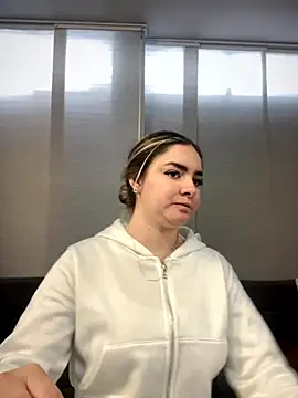 Snapshot of imlindapink chatting on 09-11-25, 04:51 imlindapink online show from 09-11-25, 04:51