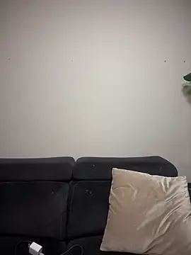 Snapshot of imlindapink chatting on 12-17-25, 04:46 imlindapink online show from 12-17-25, 04:46