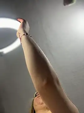 Snapshot of imlindapink chatting on 03-06-26, 09:22 imlindapink online show from 03-06-26, 09:22