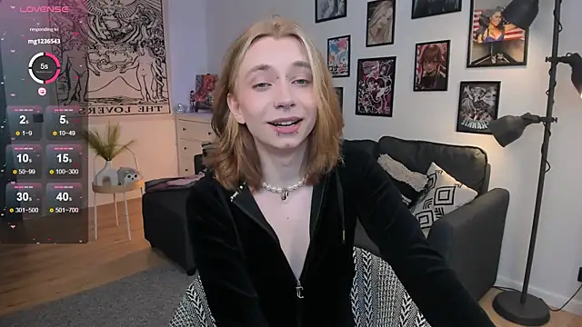 Snapshot of dani_murrr chatting on 01-18-26, 08:34 dani murrr online show from 01-18-26, 08:34