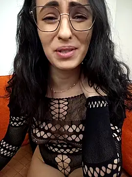 Snapshot of saidaskye chatting on 12-17-25, 04:35 saidaskye online show from 12-17-25, 04:35