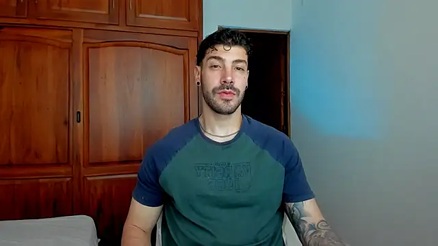 Guyinthemountain online show from 05-19-26, 03:18