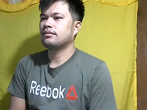 Snapshot of HairyHottestpinoyHandsome chatting on 06-10-26, 10:08 HairyHottestpinoyHandsome online show from 06-10-26, 10:08
