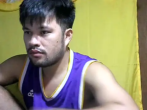Snapshot of HairyHottestpinoyHandsome chatting on 06-17-26, 05:36 HairyHottestpinoyHandsome online show from 06-17-26, 05:36