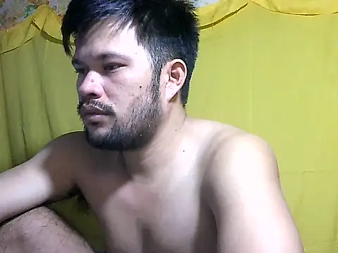Snapshot of HairyHottestpinoyHandsome chatting on 06-25-26, 07:24 HairyHottestpinoyHandsome online show from 06-25-26, 07:24