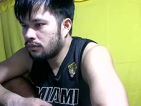 Snapshot of HairyHottestpinoyHandsome chatting on 06-29-26, 07:58 HairyHottestpinoyHandsome online show from 06-29-26, 07:58